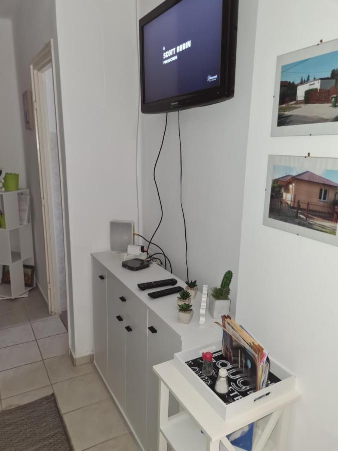 Zseki Apartman Hajduszoboszlo Exterior photo